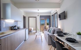 Amelie'S Luxe Apartments